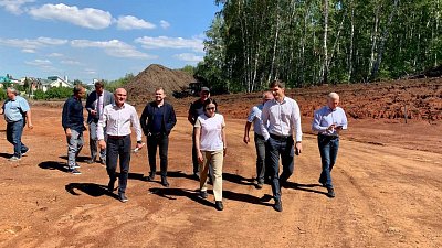 Продолжается строительство лыжного центра в районе Карпова пруда в Челябинске