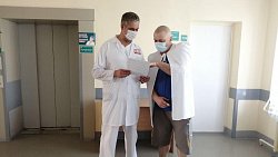 Челябинские врачи провели трансплантацию костного мозга военнослужащему с онкологией