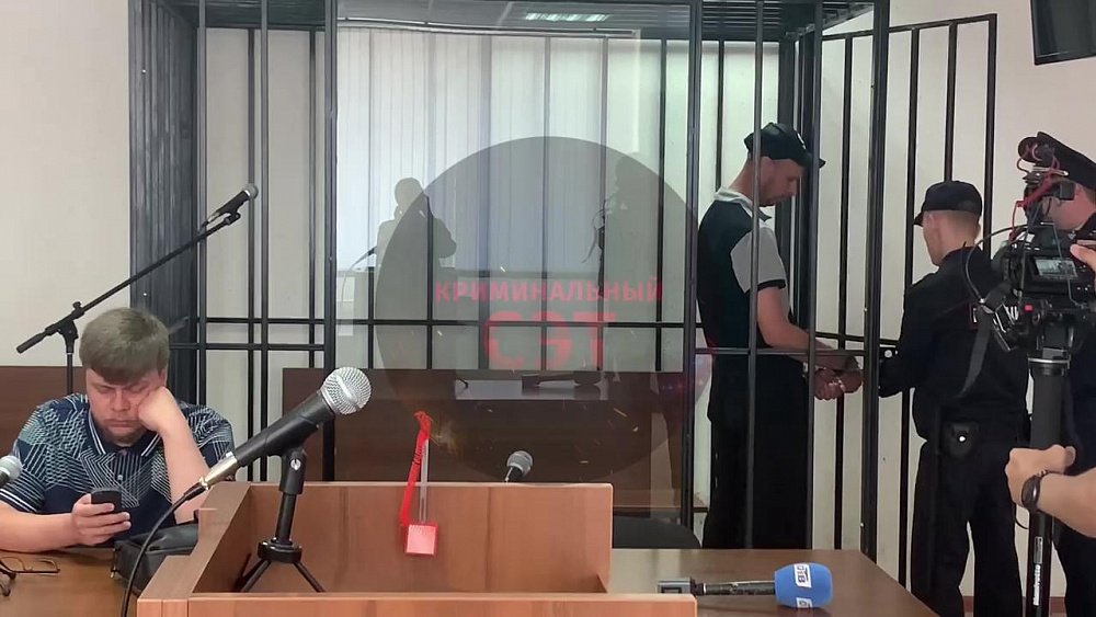 Жителя Челябинска, обвиняемого в убийстве своей падчерицы, отправили в СИЗО