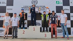 Эта трасса создана для гонок — в Челябинске прошел этап чемпионата России по автокроссу