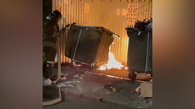 В Челябинске вспыхнула контейнерная площадка