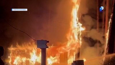 Пожарные тушили баню на берегу озера Тургояк