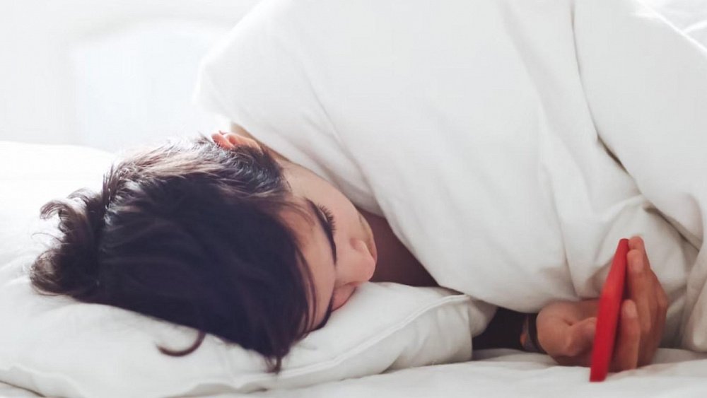 После приема лекарств нужно ложиться на правый бок