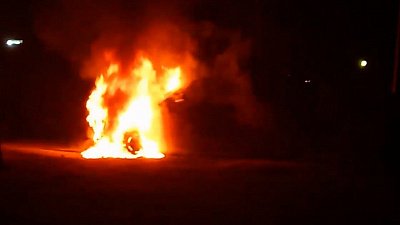 Внедорожник сгорел в Миассе среди ночи