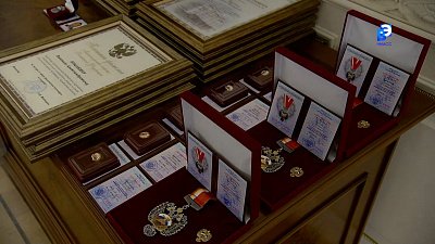 В правительстве наградили тренеров региона