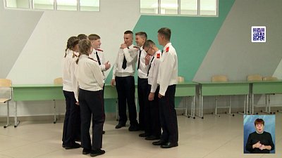 В школах будут петь гимн Российской Федерации