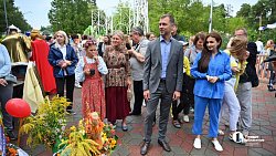 XIX городская выставка цветов и плодов проходит в Челябинске