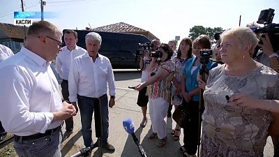 Губернатор проинспектировал ремонт объектов в Каслях