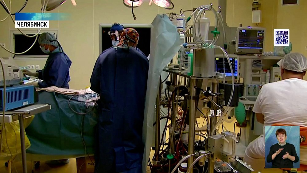 Челябинские хирурги провели 2 редкие операции