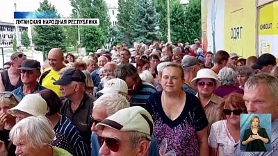 Добровольцы готовят горячие обеды в ЛНР