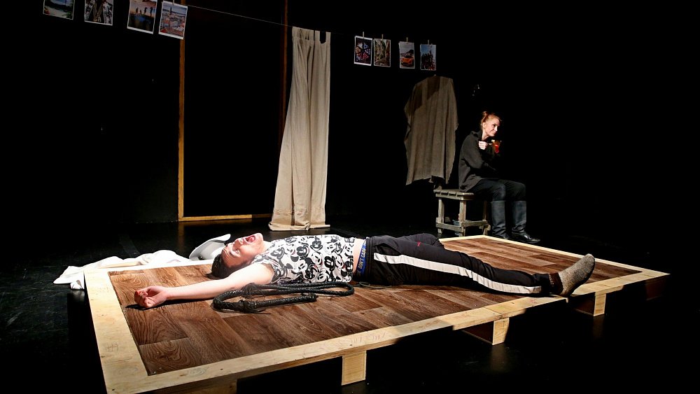 В челябинской конюшне покажут спектакль про лошадей