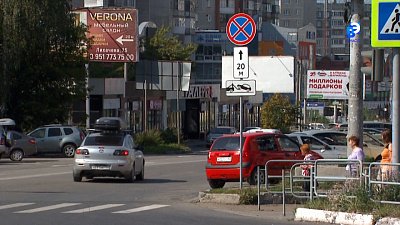 На перекрёстке Лихачёва работает эвакуатор