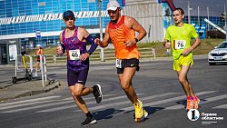 В Челябинском марафоне — 2022 на старт вышло более двух тысяч участников