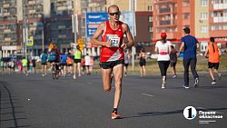 Красота среди бегущих: почему Челябинский марафон нужно проводить на центральных улицах города