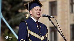 В ЮУрГУ состоялось торжественное посвящение в студенты