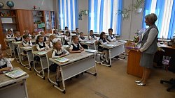 В школах Челябинской области прошли праздничные линейки