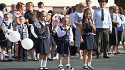 В школах Челябинской области прошли праздничные линейки