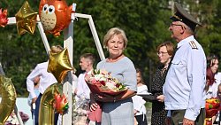 В школах Челябинской области прошли праздничные линейки