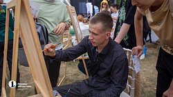 Бой на бабуках и метание тарелок: в Челябинске прошел «Молфест‑2022»