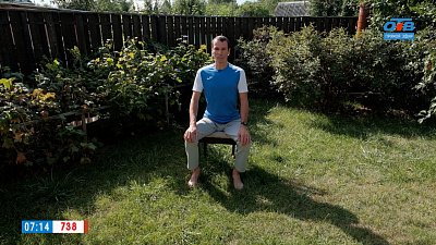 Укрепляем колени в рубрике «Садовая йога»