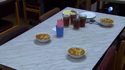 Открыта горячая линия по питанию в школах