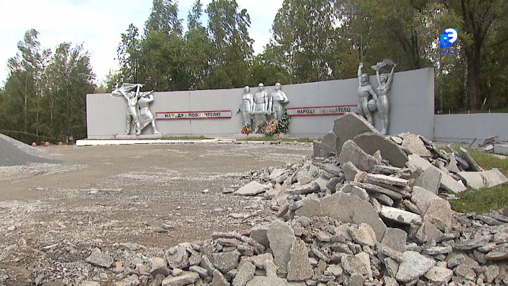 Продолжается реставрация мемориала в машгородке