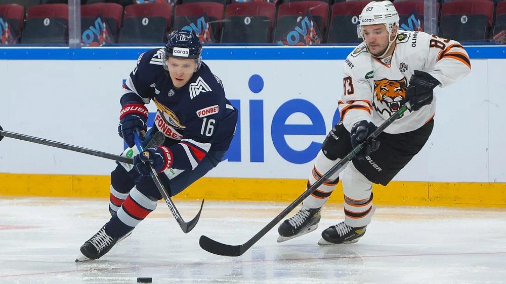 Хоккейный клуб «Металлург» потерпел второе поражение подряд в чемпионате КХЛ