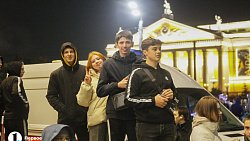 В Челябинске День города завершился фейерверком: фоторепортаж