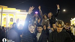 В Челябинске День города завершился фейерверком: фоторепортаж