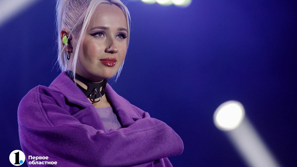 С Днем города челябинцев поздравили Клава Кока, Niletto и рэпер ST