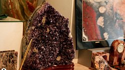 Геммолог Олег Джумаев: большинство драгоценных камней в украшениях южноуральцев — поддельные