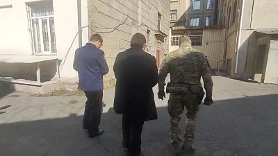 Замглавы Магнитогорска задержали по подозрению в получении взятки