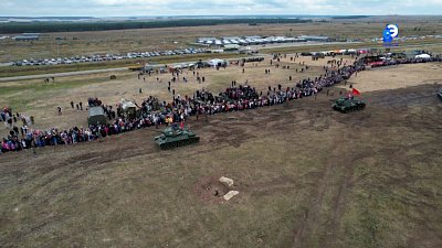 День танкиста отметили традиционным фестивалем