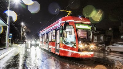 Усть-Катавский вагоностроительный завод изготовил для Таганрога 50 трамваев