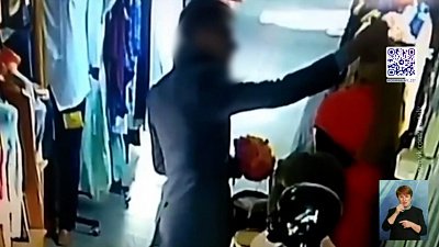 Мужчина украл женский парик