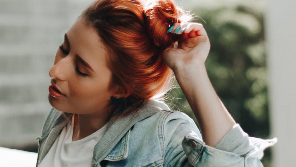 Эта маска сделает волосы увлажненными и блестящими