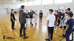 Алексей Текслер проинспектировал ФОК в Аргаяше и раскритиковал главу за детсад в Кулуево