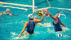 Кубок наш! Фоторепортаж победы «Динамо‑Уралочки» в ватерпольном турнире