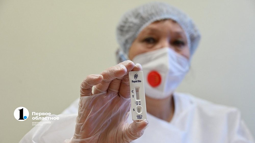 Еще 1037 человек заболели коронавирусом за день в Челябинской области