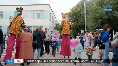 Праздник для малышей в сюжете «Ярмарка в детском саду № 43»