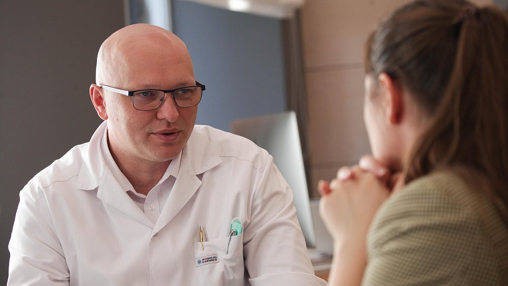 Важно оперативно определять тактику лечения онкобольных — главный врач Челябинского областного онкодиспансера Дмитрий Ростовцев