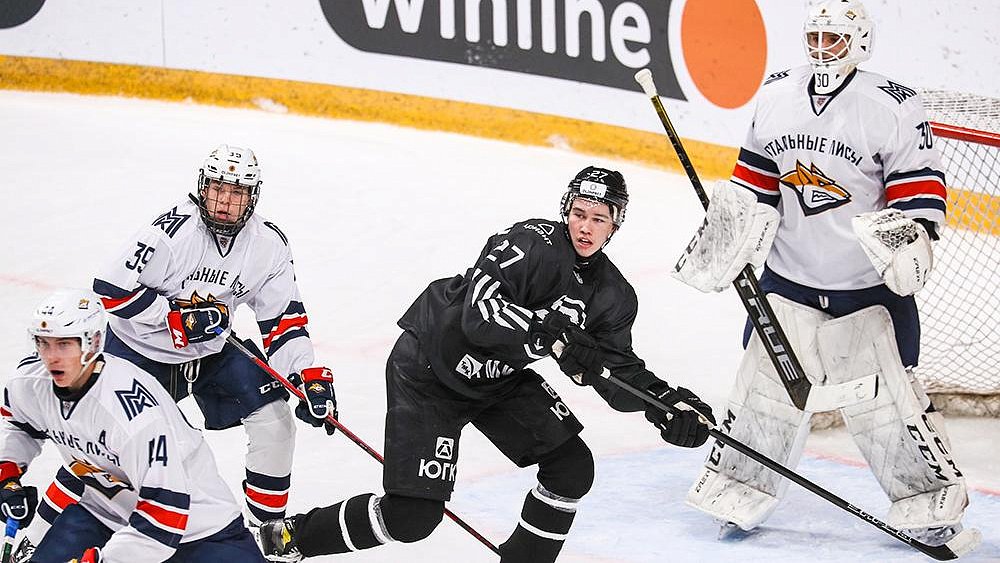 Хоккейный клуб «Белые медведи» взял реванш в южноуральском дерби в чемпионате МХЛ