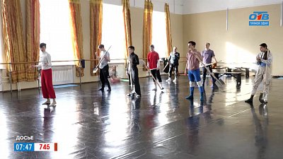 «Станцевать свою жизнь» в сюжете «Юбилей Челябинского театра современного танца»