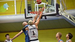 Два южноуральских баскетбольных клуба вышли в следующий раунд Кубка России