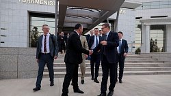 Алексей Текслер возглавил делегацию Южного Урала в Ашхабаде