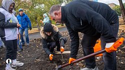 В Челябинске открыли «Аллею памяти» в честь погибших детей Донбасса