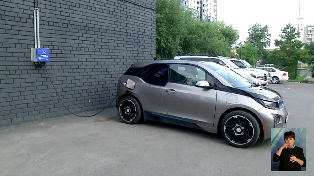 Электромобили освободят от налогов