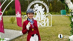 В Челябинске стартовали Всероссийские соревнования среди студентов по конному спорту