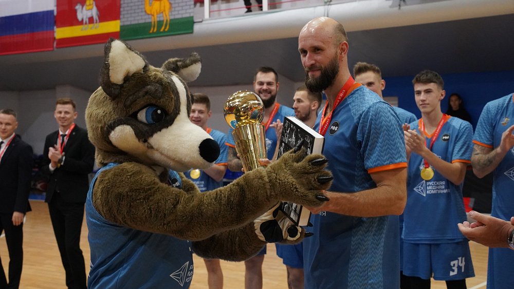 Баскетбольный клуб «Челбаскет» завоевал первый трофей в сезоне