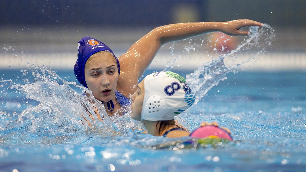 В Златоусте стартует чемпионат России по водному поло среди женских команд